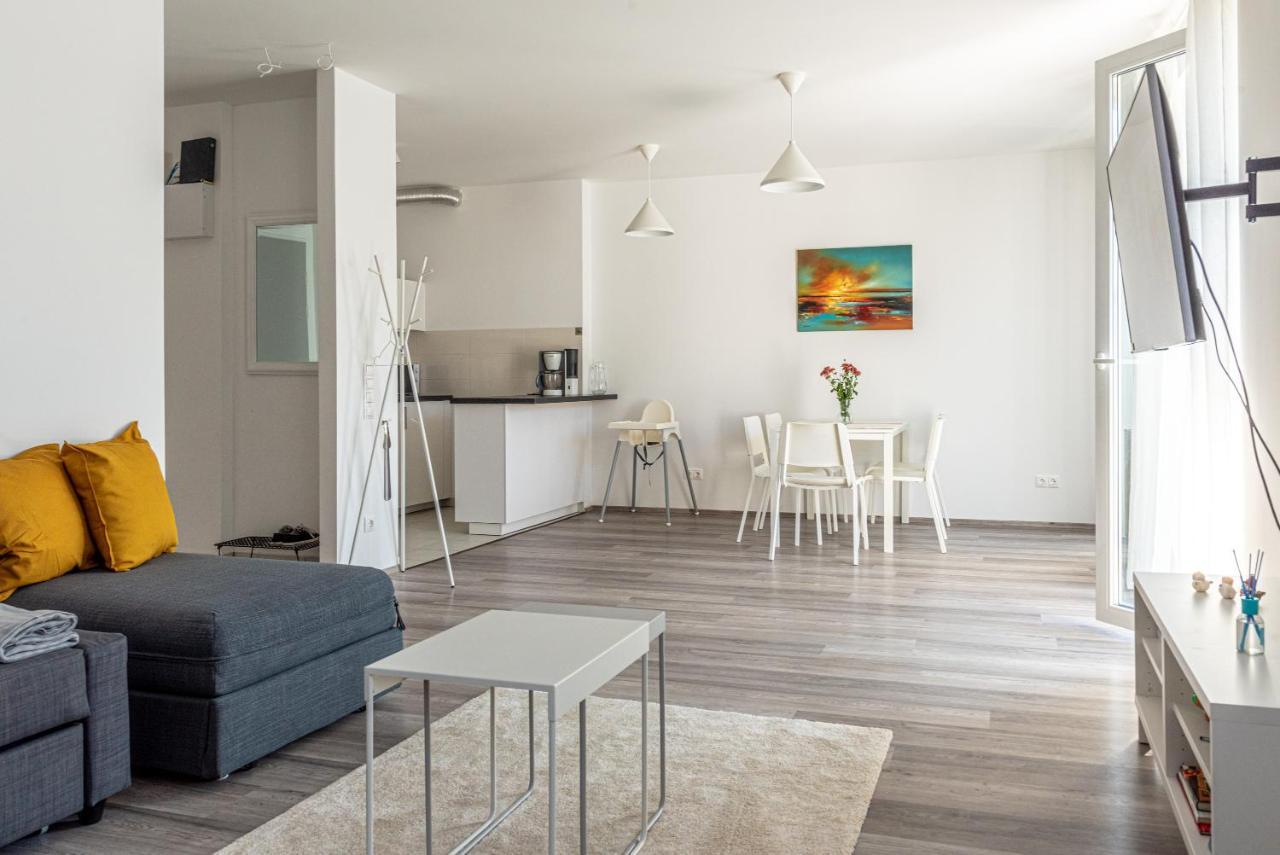 Amphora Luxury Apartment With Free Private Parking And Cozy Balcony Будапешт Екстер'єр фото